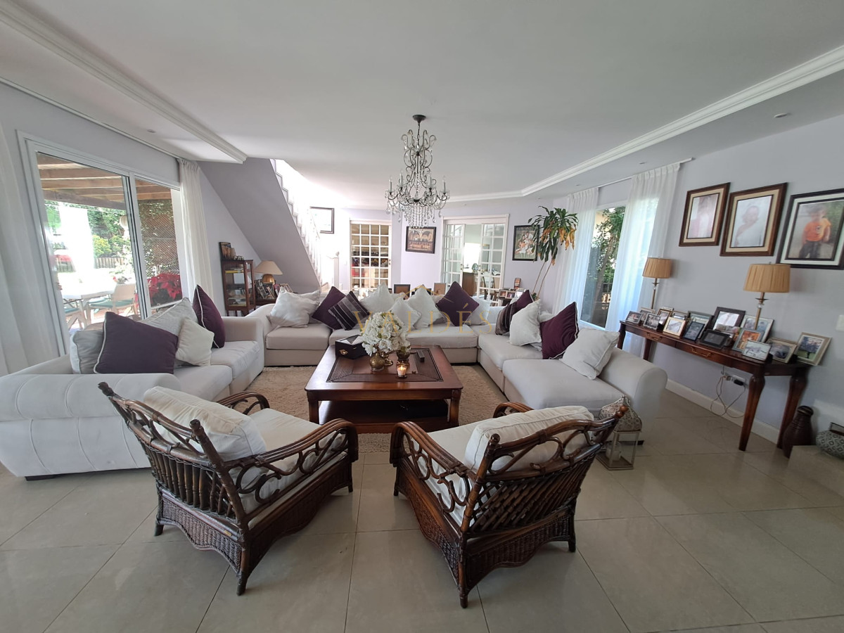 Casa ID.3050 - Casa en vente en Alborada , Punta del este , Barrio privado