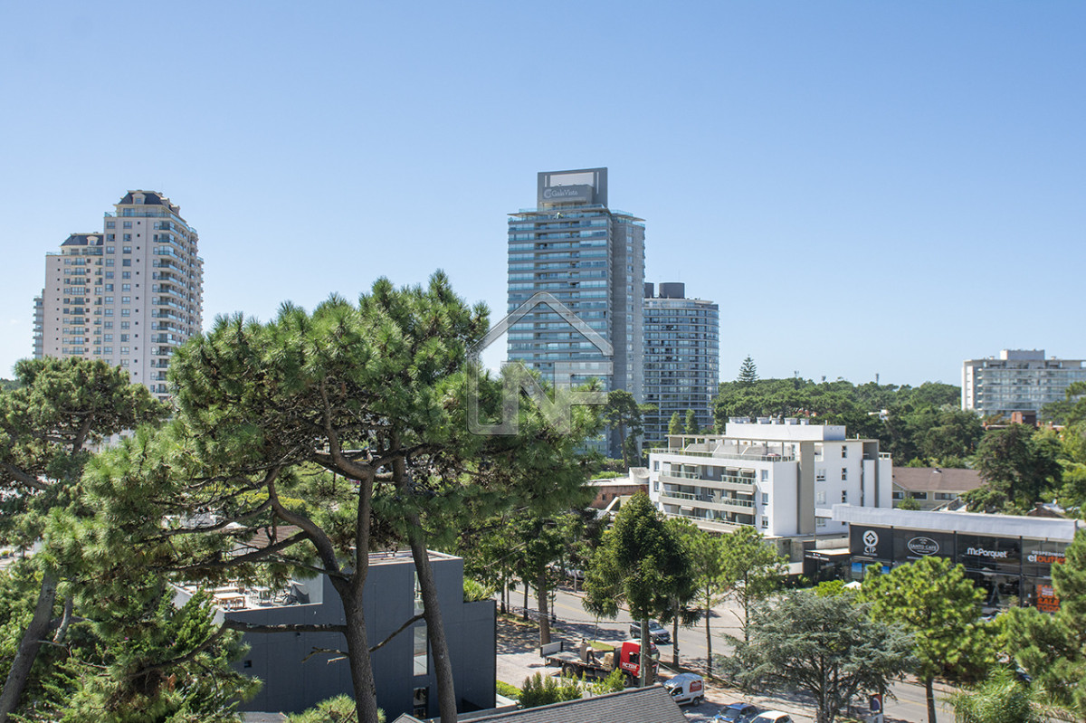 Apartamento ID.65 - Vende apartamento de 1 dormitorio, en Aidy Grill, Punta del Este.