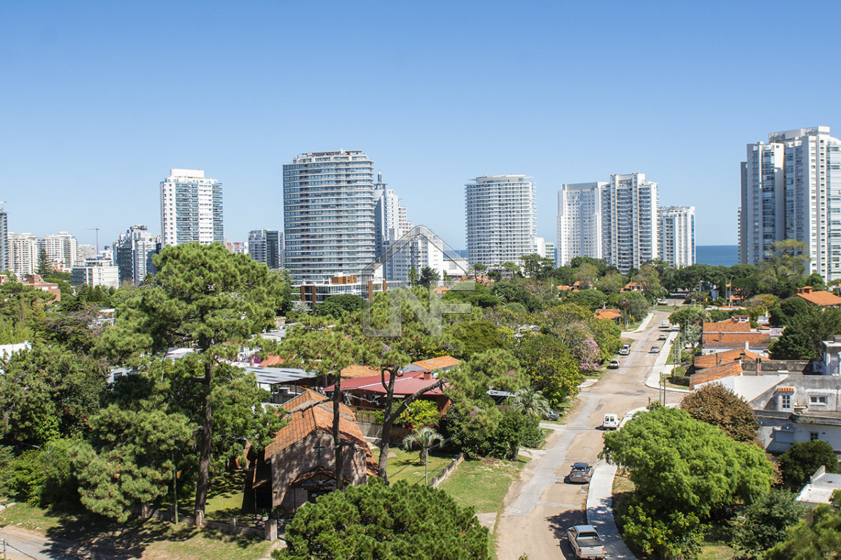 Apartamento ID.65 - Vende apartamento de 1 dormitorio, en Aidy Grill, Punta del Este.