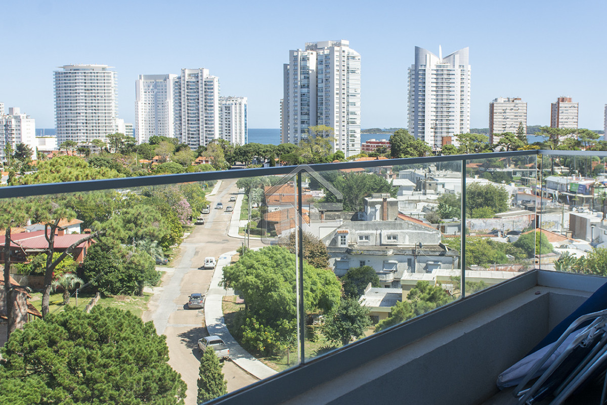 Apartamento ID.65 - Vende apartamento de 1 dormitorio, en Aidy Grill, Punta del Este.