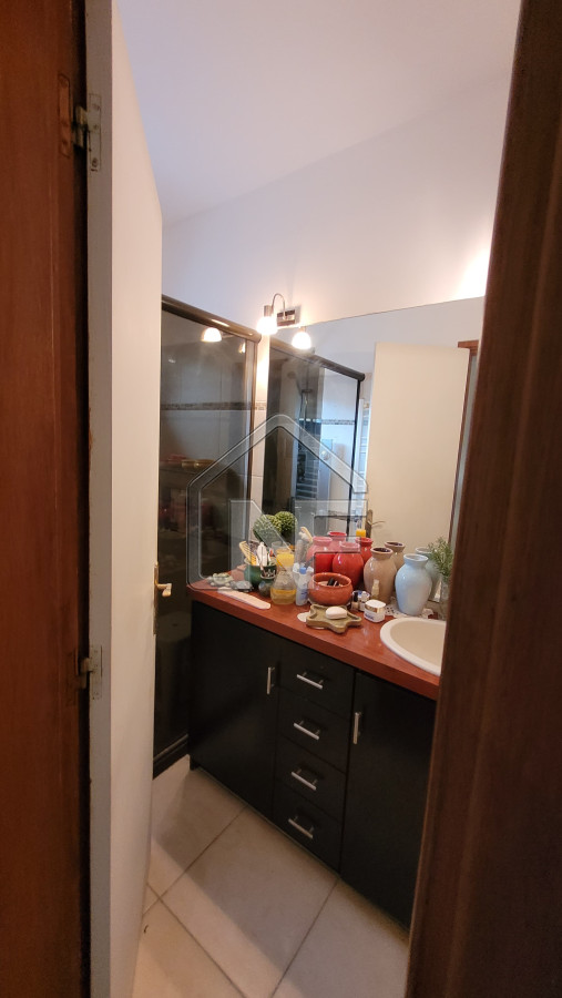 Casa ID.27 - Casa de 3 dormitorios en Barrio Cantegril en venta, excelente ubicación 