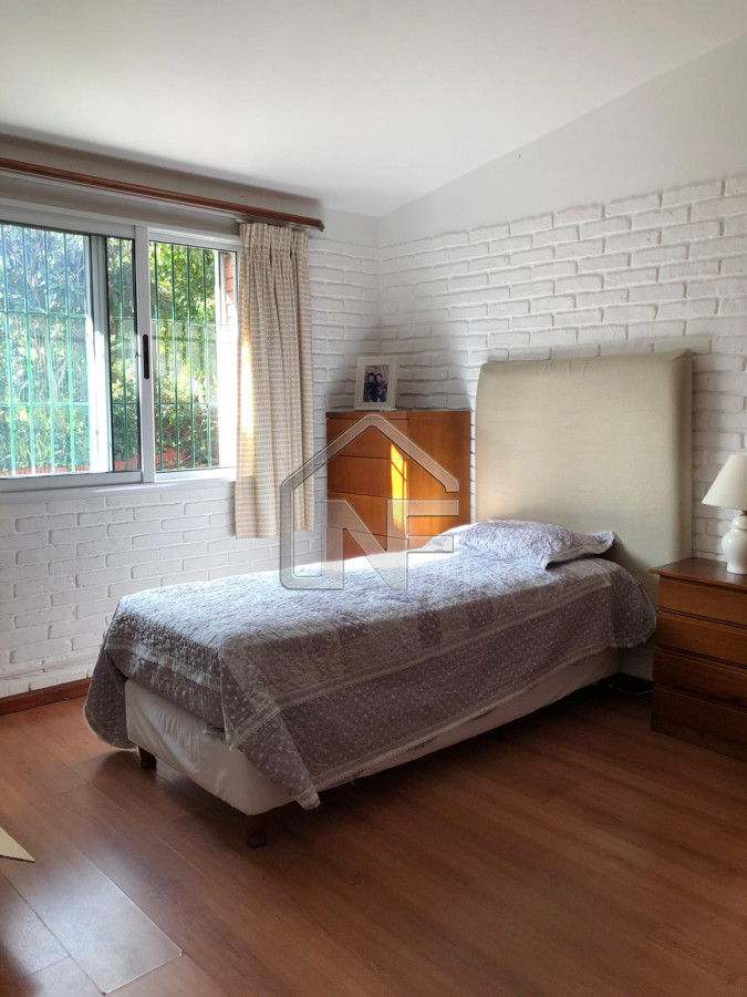 Casa ID.20 - Vendemos casa en Playa Mansa Punta del este