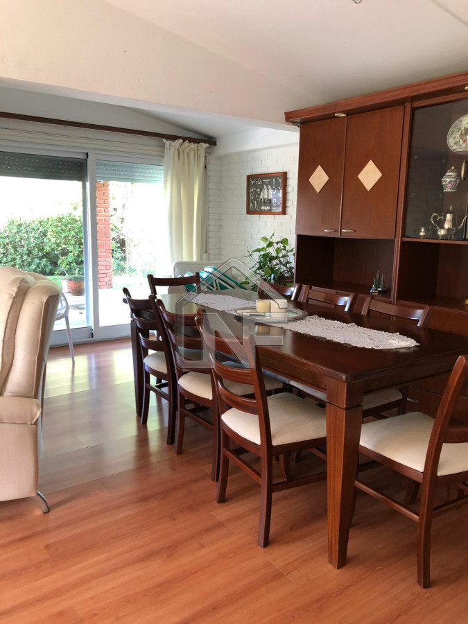 Casa ID.20 - Vendemos casa en Playa Mansa Punta del este