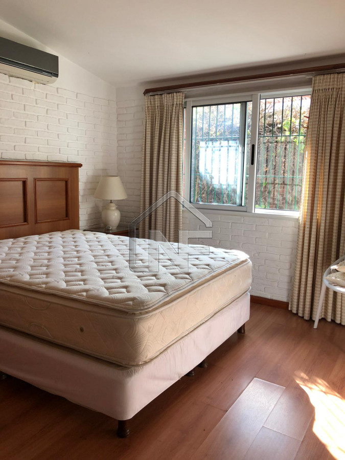 Casa ID.20 - Vendemos casa en Playa Mansa Punta del este