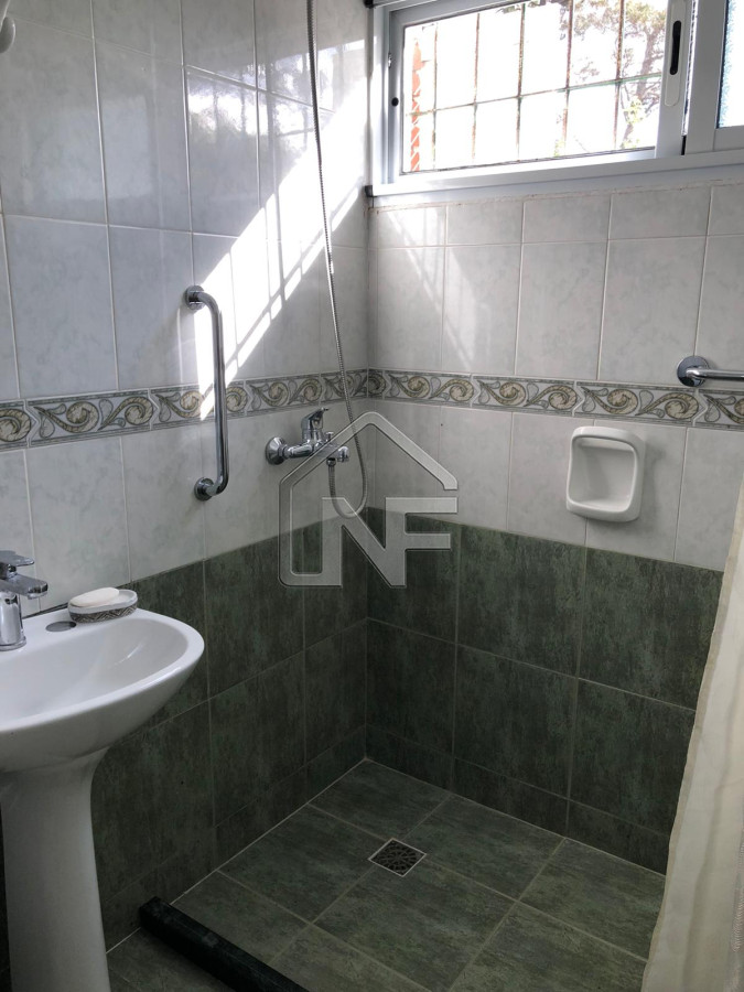 Casa ID.20 - Vendemos casa en Playa Mansa Punta del este