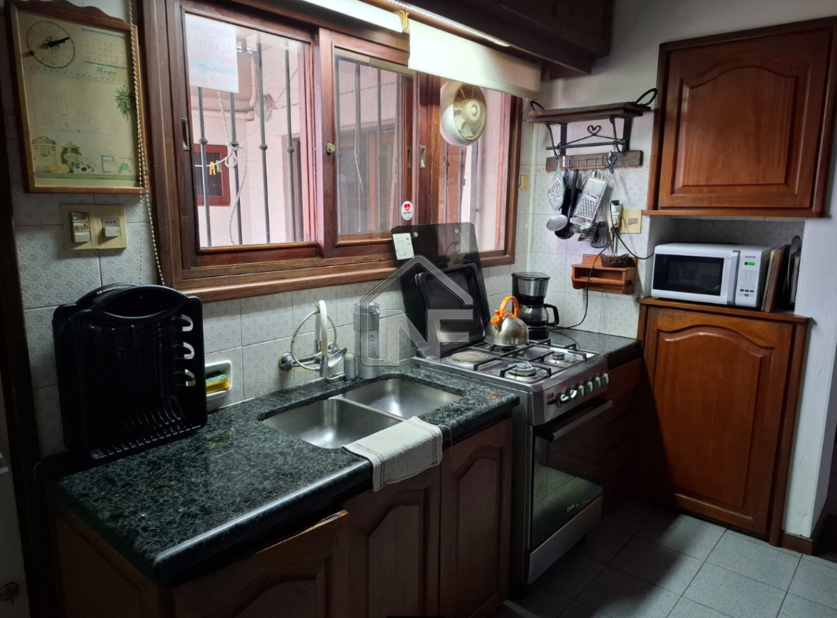 Casa ID.27 - Casa de 3 dormitorios en Barrio Cantegril en venta, excelente ubicación 