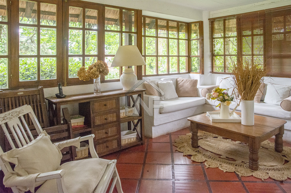 Casa ID.84 - En venta casa de 1 dormitorio con dependencia en Cantegril