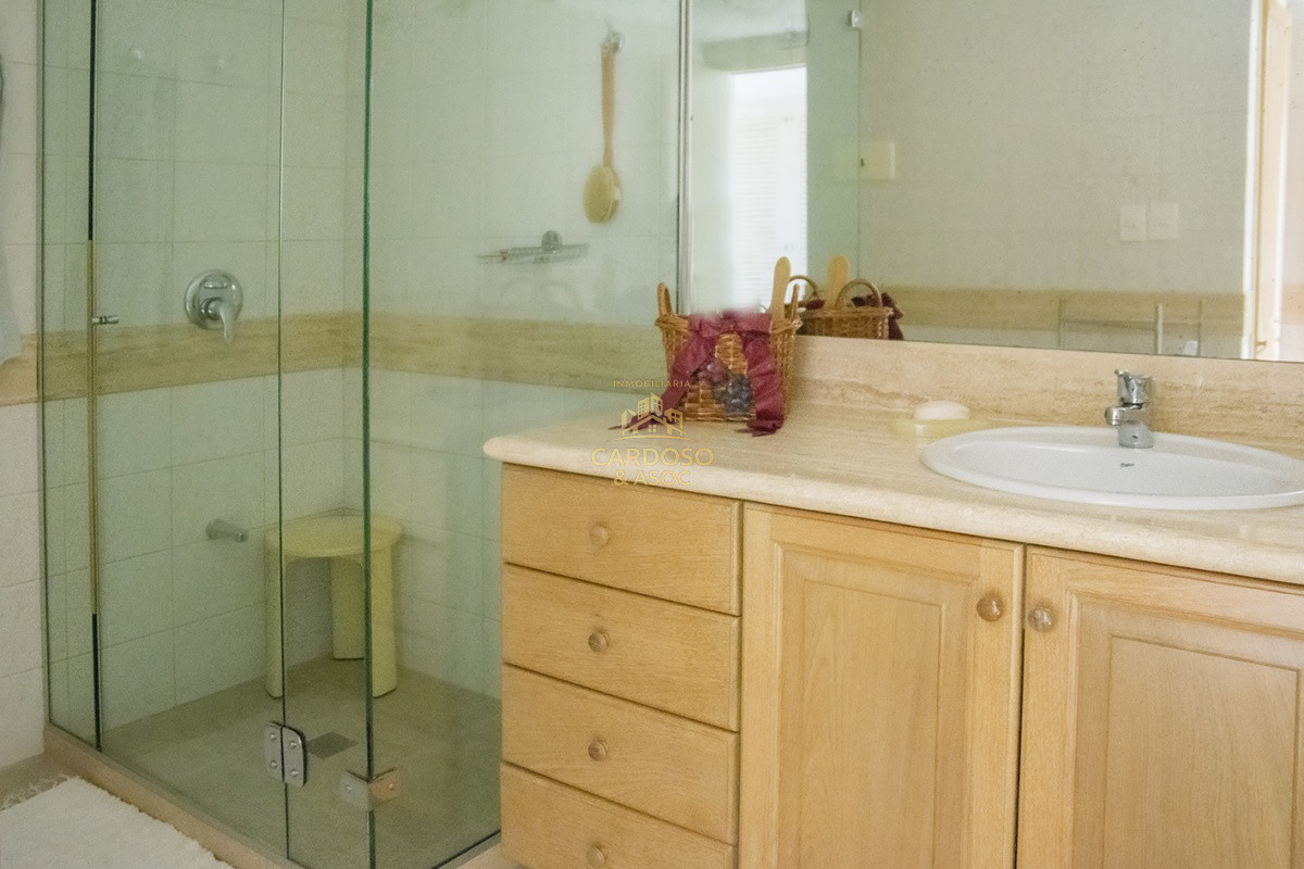 Apartamento ID.83 - Se vende Apartamento de 3 dormitorios frente al mar.