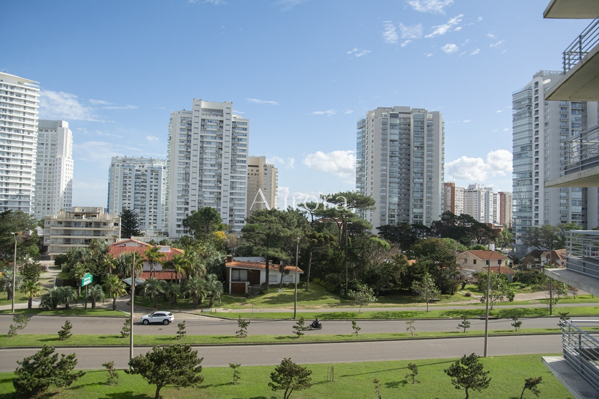 Apartamento ID.17 - Alexander Boulevard.Departamento de 2 dormitorios, en venta y alquiler.