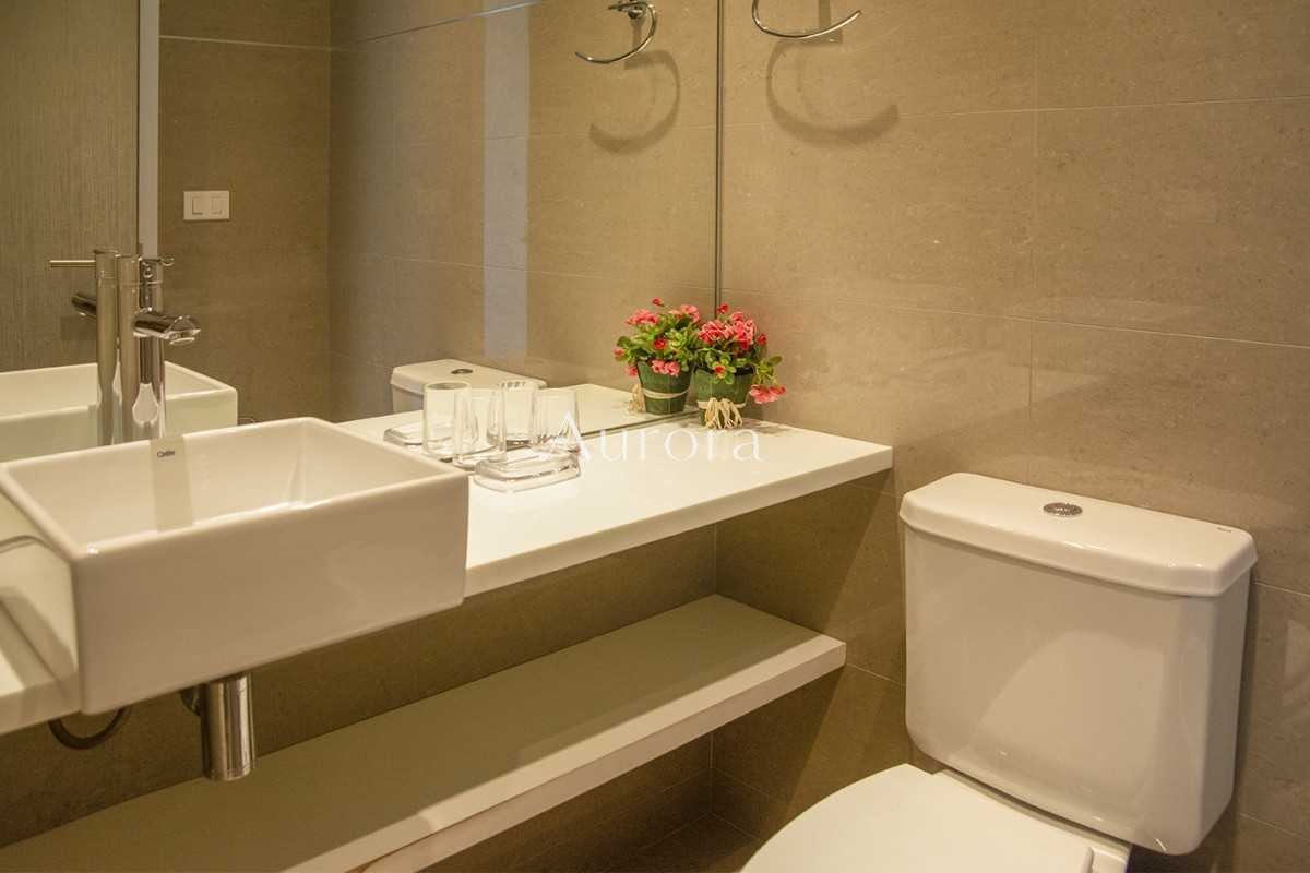 Apartamento ID.17 - Alexander Boulevard.Departamento de 2 dormitorios, en venta y alquiler.