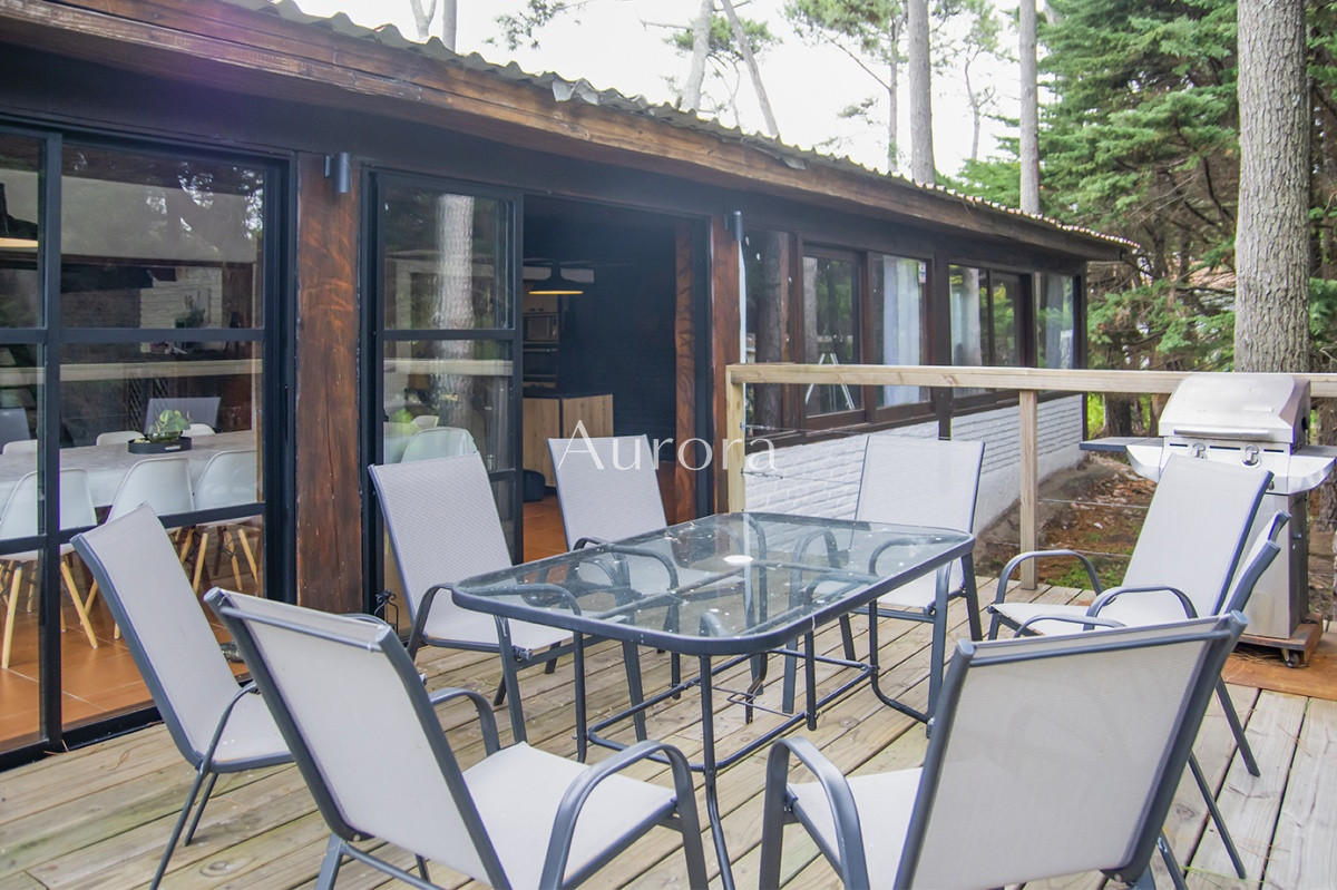 Casa ID.307 - Casa en Venta de 5 dormitorios en San Rafael , Punta del este 