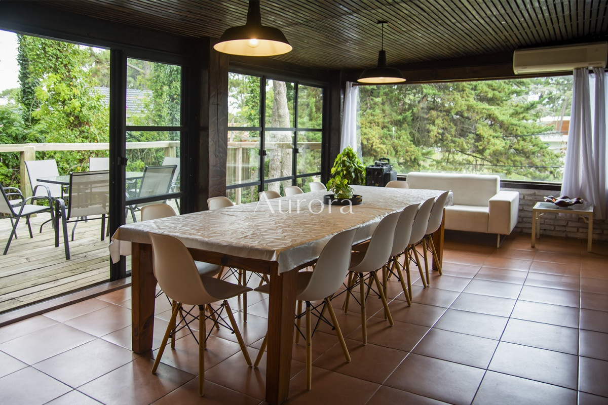 Casa ID.307 - Casa en Venta de 5 dormitorios en San Rafael , Punta del este 