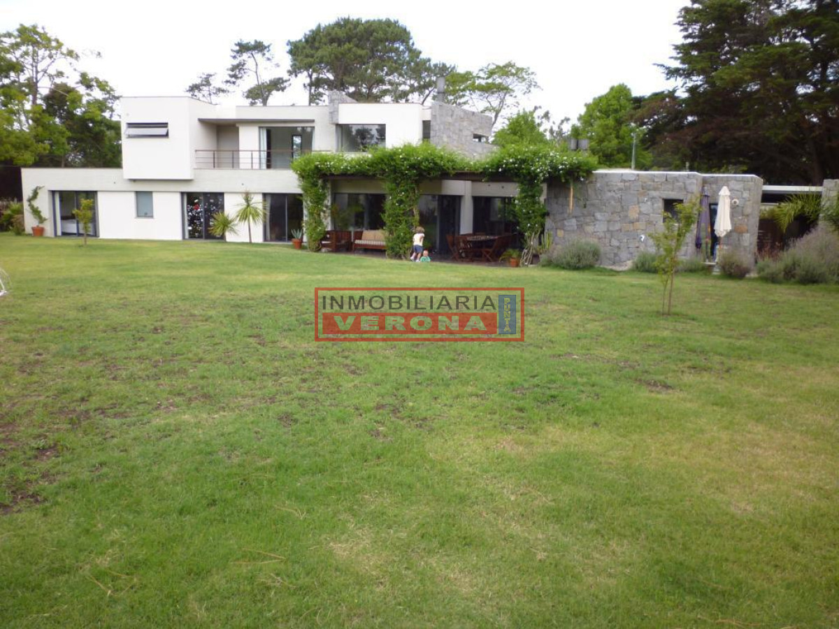 Marly - GoPunta - Portal Inmobiliario de Punta del Este - Maldonado