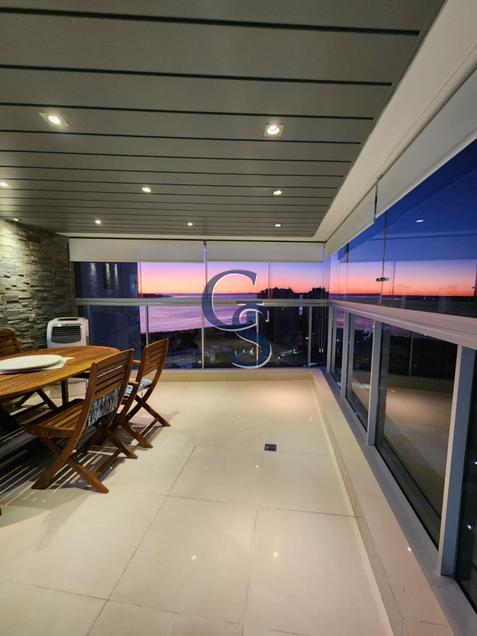 Apartamento ID.299794 - MIAMI BOULEVARD, PUNTA DEL ESTE, PLAYA MANSA, DOS DORMITORIOS , PRIMERAS PARADAS 