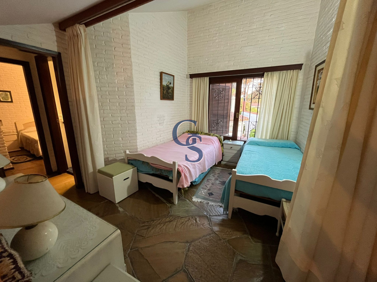 Casa ID.299892 - Vende casa de 3 dormitorios en Pinares, Punta del Este 