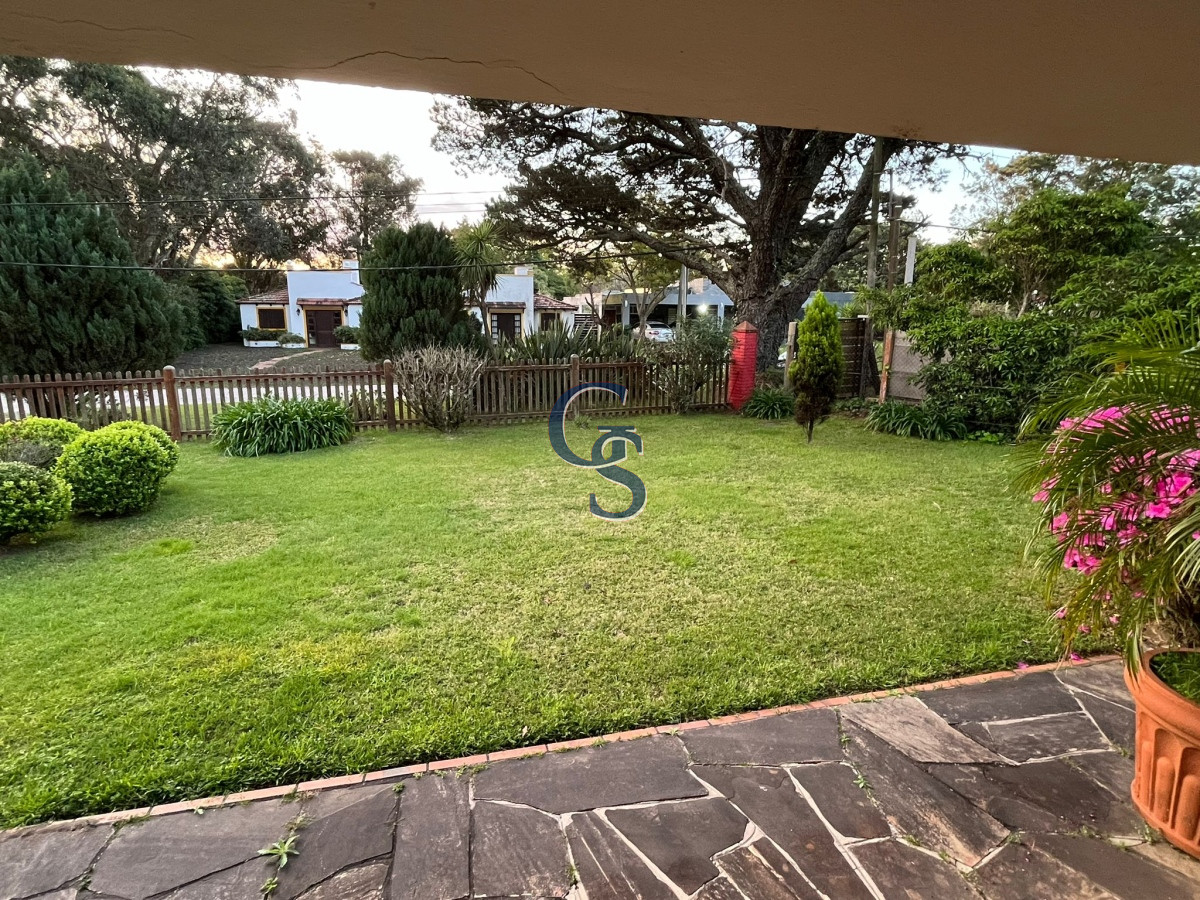 Casa ID.299892 - Vende casa de 3 dormitorios en Pinares, Punta del Este 