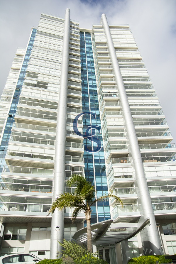 Apartamento ID.299794 - MIAMI BOULEVARD, PUNTA DEL ESTE, PLAYA MANSA, DOS DORMITORIOS , PRIMERAS PARADAS 