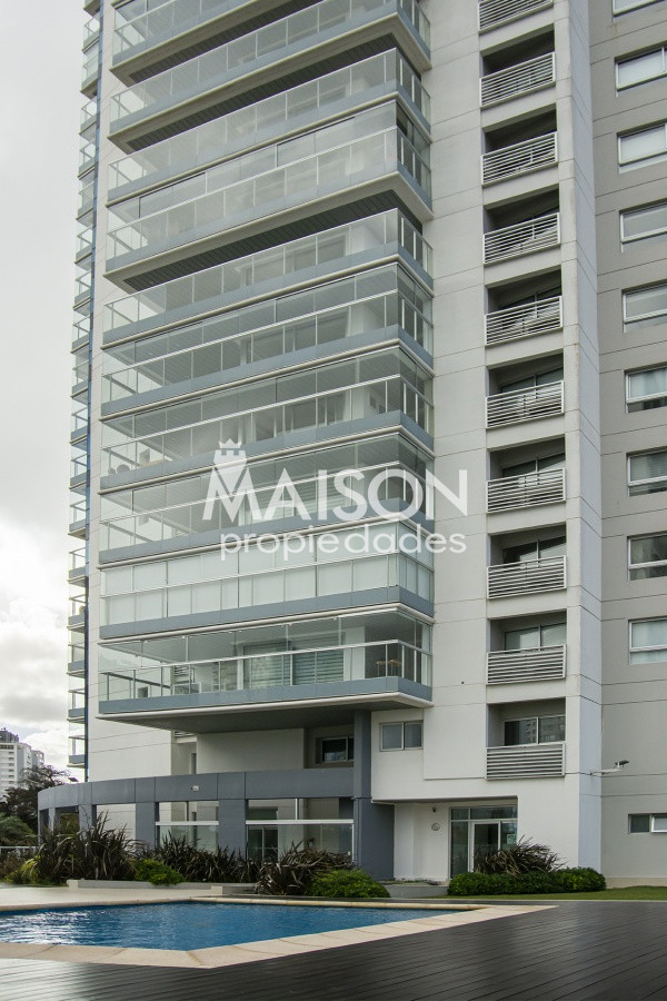 Apartamento ID.181 - Departamento de 2 dormirorios en venta en Miami Boulevard, Punta del Este