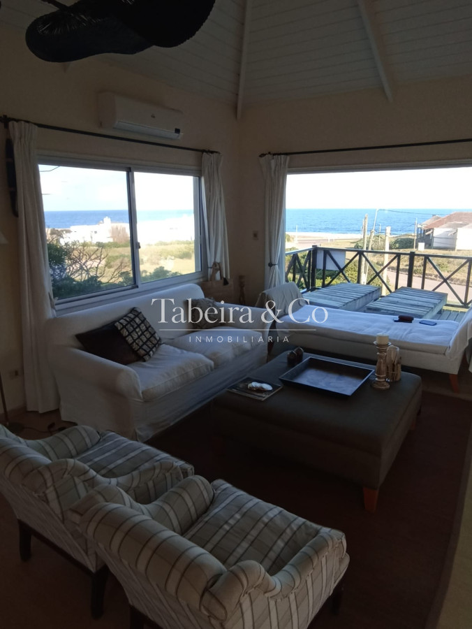Casa ID.111 - Oportunidad imperdible, gran casa en venta