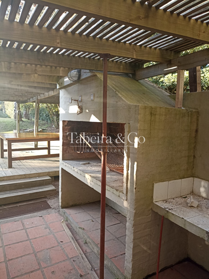 Casa ID.111 - Oportunidad imperdible, gran casa en venta