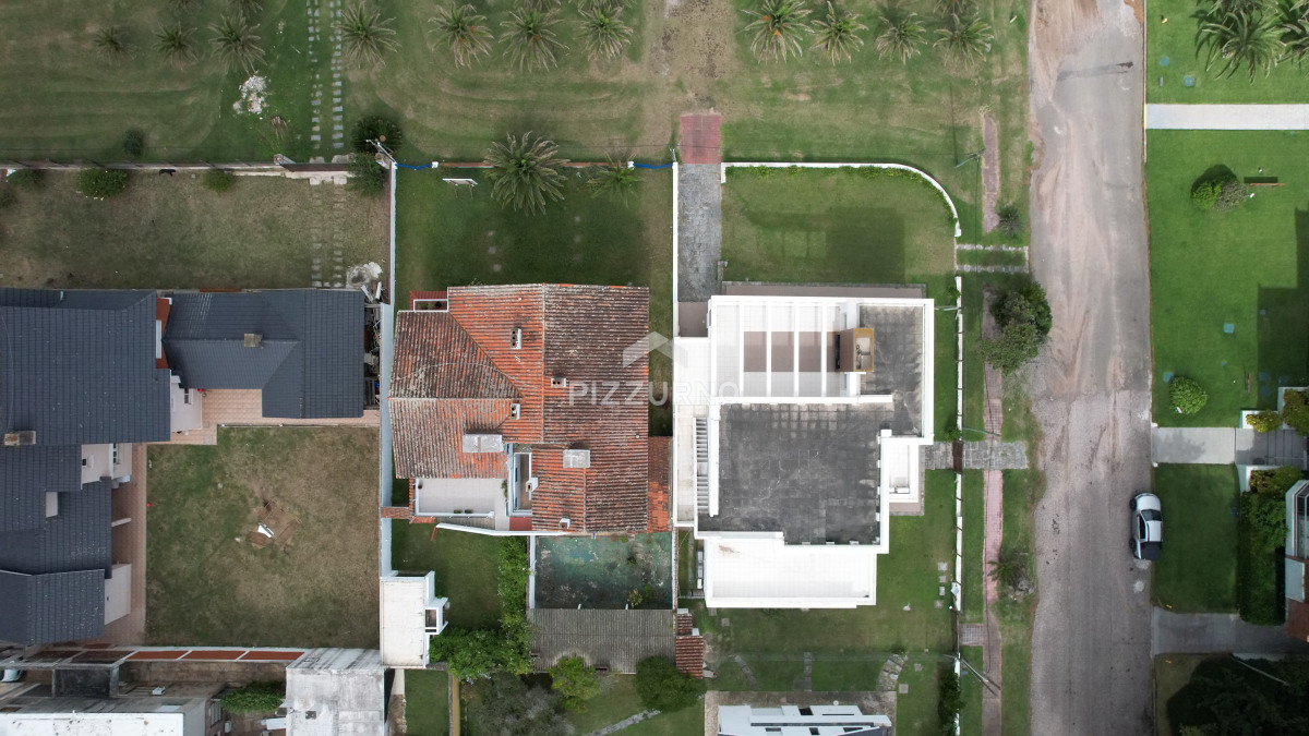 Casa Ref.412 - Importante residencia frente al mar en venta.