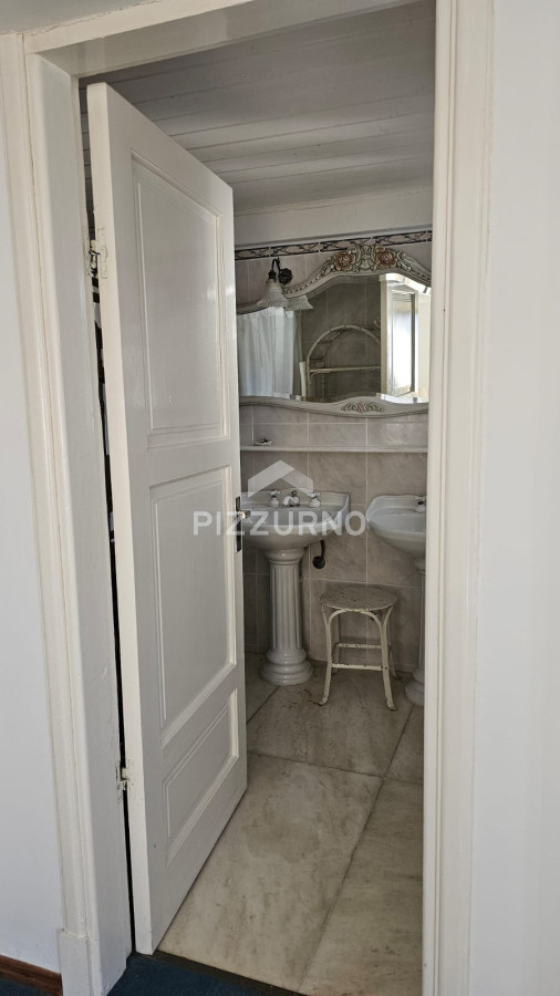 Casa Ref.412 - Importante residencia frente al mar en venta.