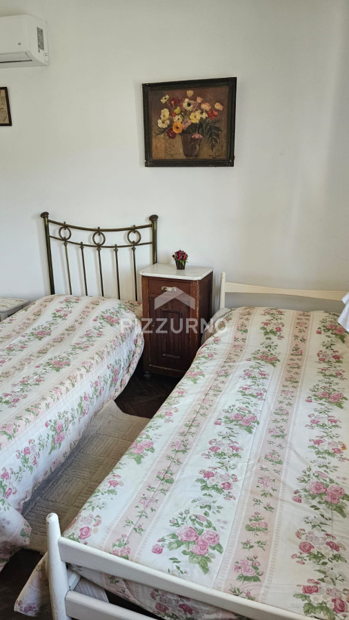Casa Ref.412 - Importante residencia frente al mar en venta.