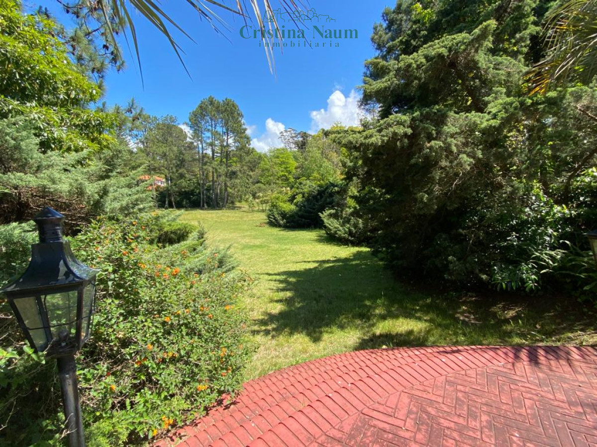 Golf - GoPunta - Portal Inmobiliario de Punta del Este - Maldonado