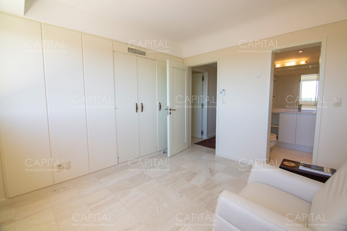 Apartamento ID.32742 - Hermoso Penthouse en piso 17