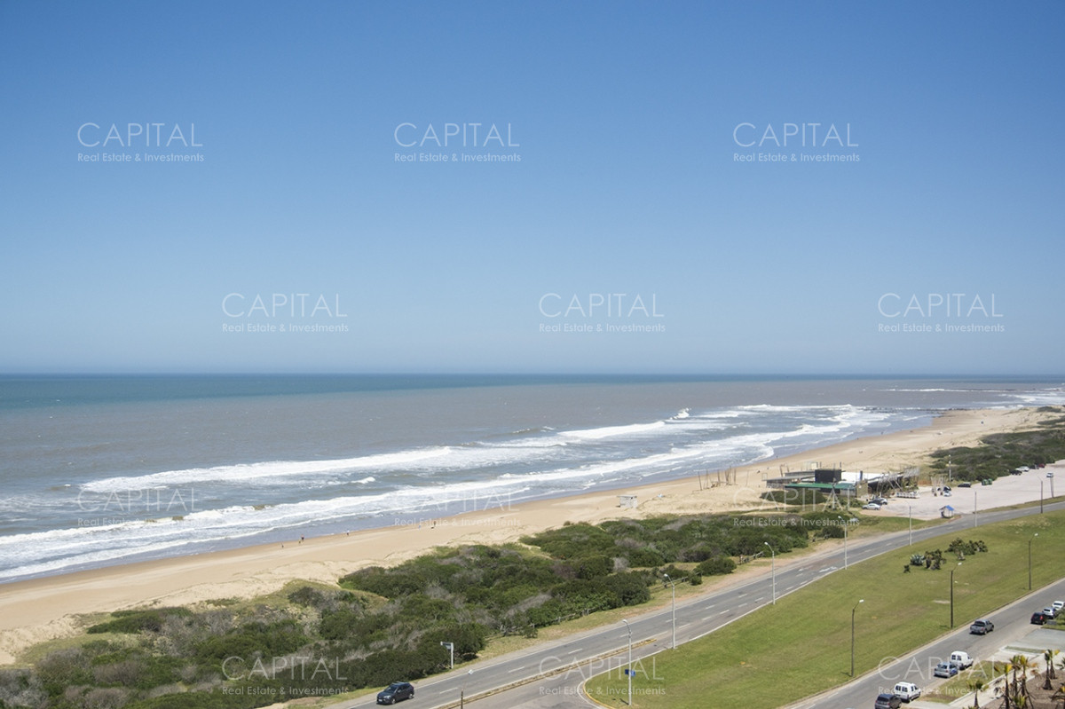 Apartamento ID.35805 - Le Parc III en Venta Punta del Este
