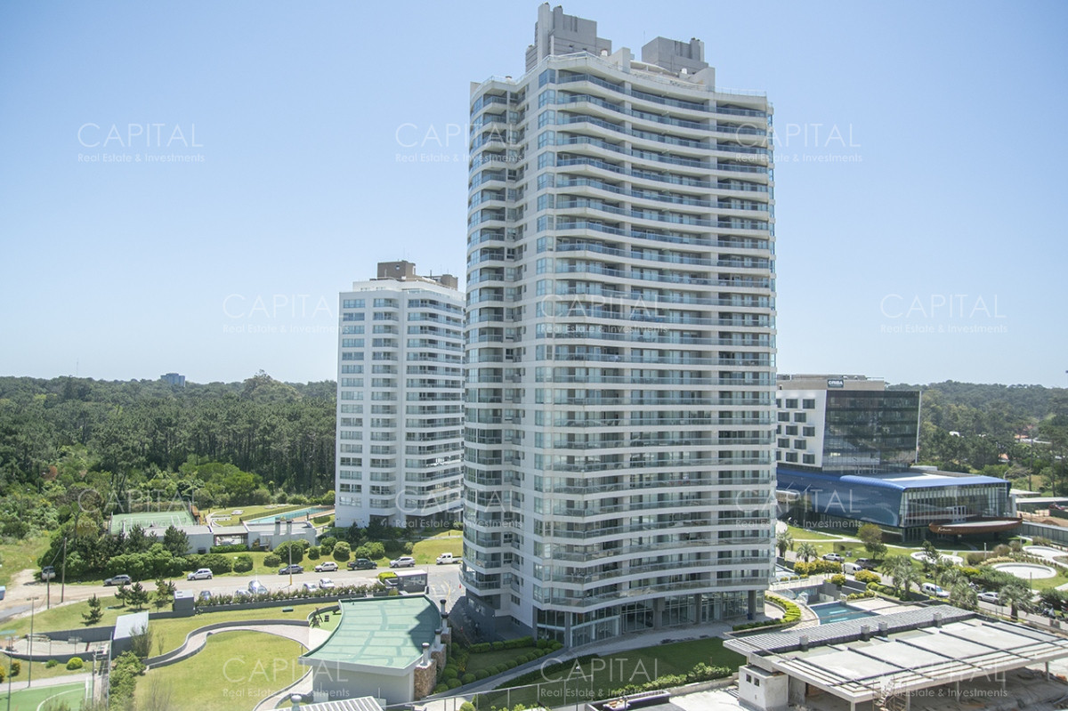 Apartamento ID.35805 - Le Parc III en Venta Punta del Este