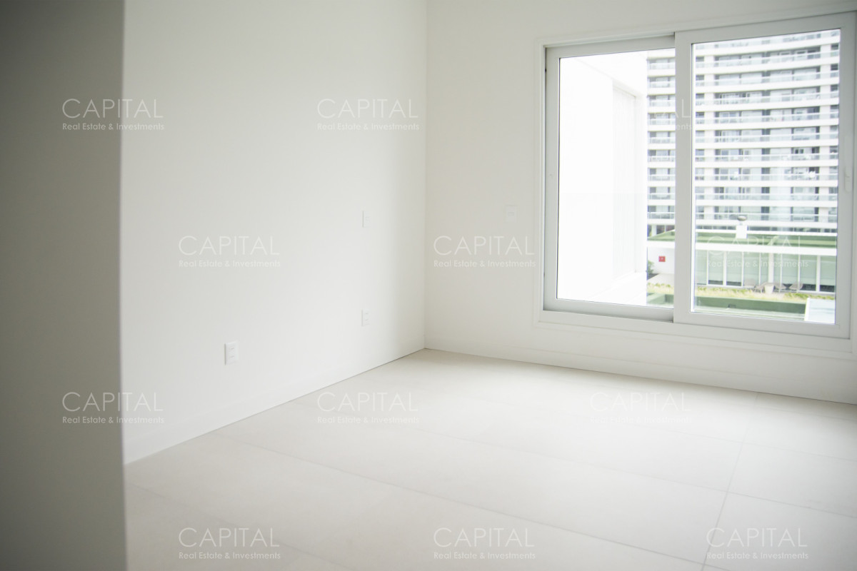 Apartamento ID.39733 - Le Parc IV Punta del EsteDepartamento de 3 dormitorios en venta. Torre Le Parc