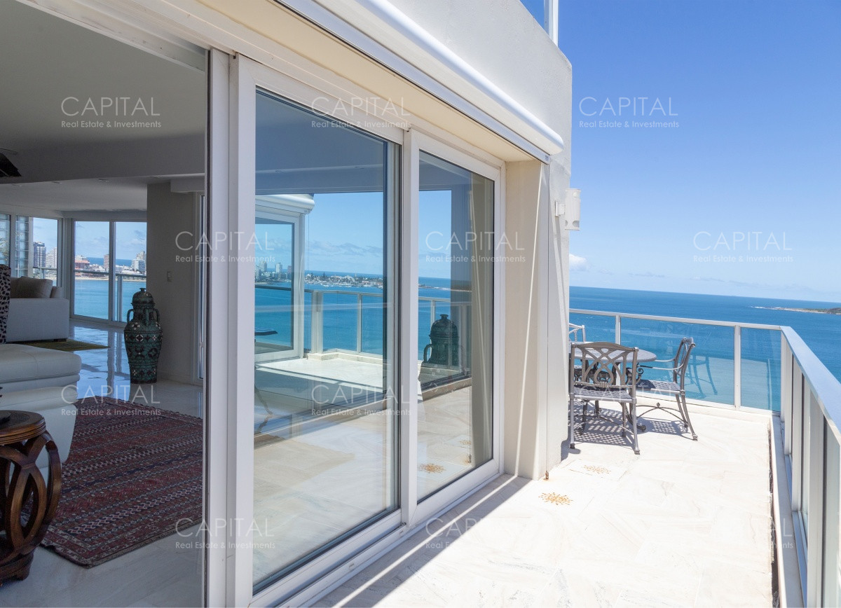 Apartamento ID.32742 - Hermoso Penthouse en piso 17