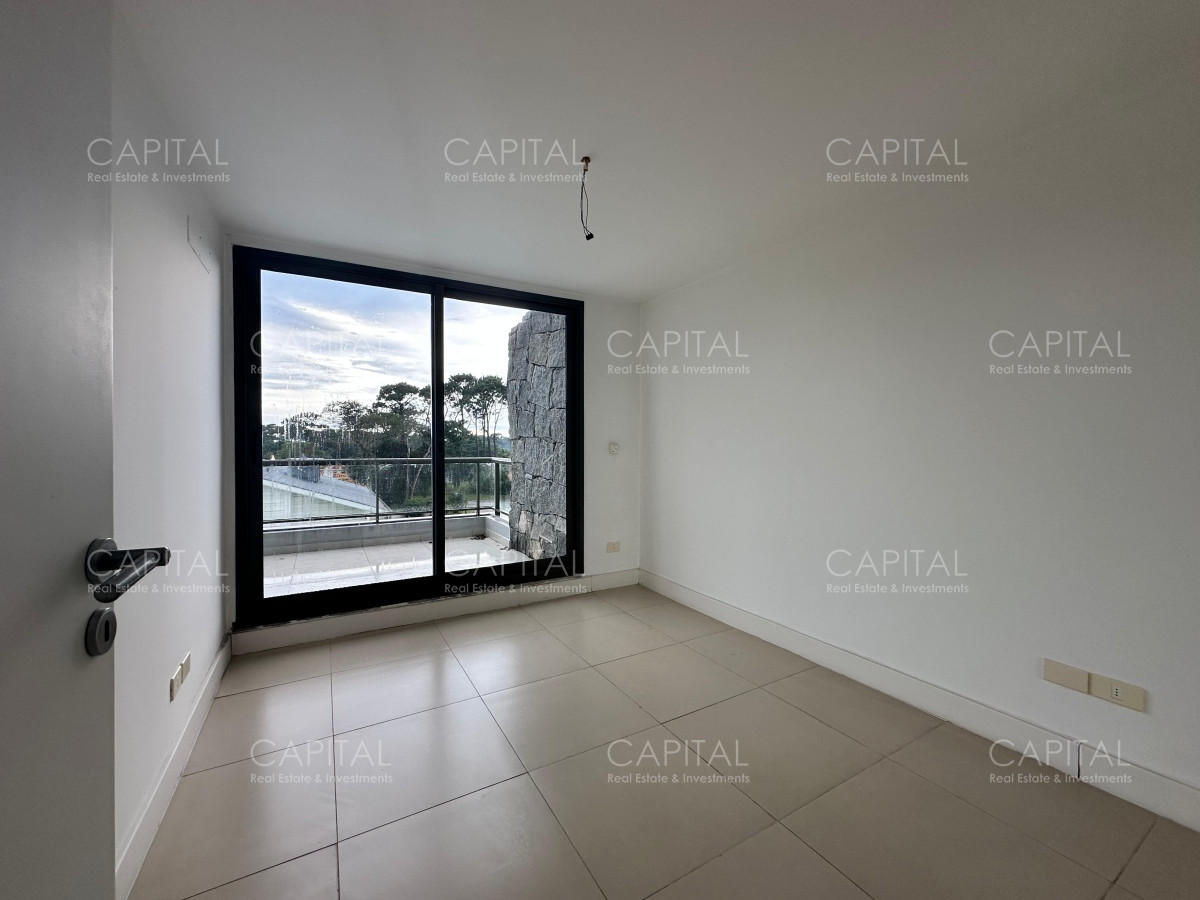 Apartamento ID.36330 - UNIQUE PUNTA DEL ESTE Apartamento en Venta de 1 dormitorio y medio en  Punta del este 