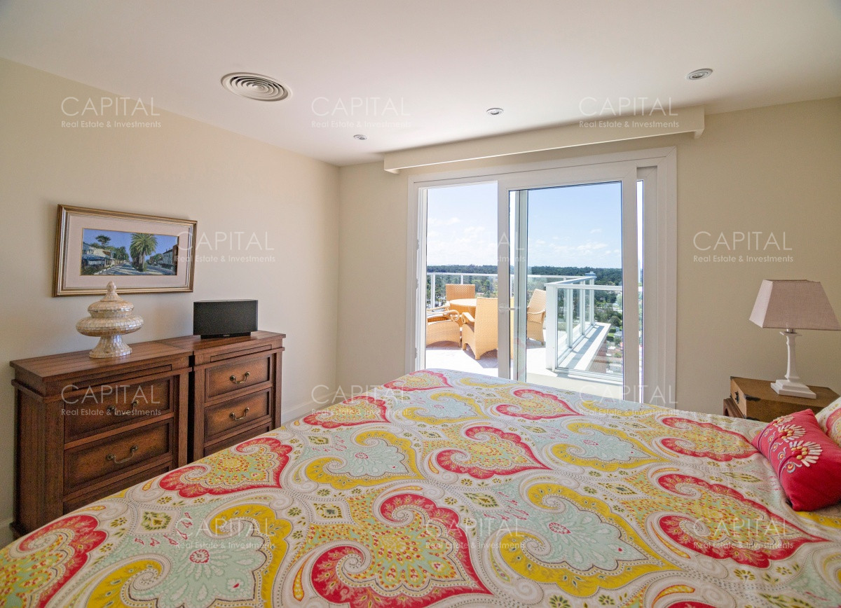 Apartamento ID.32742 - Hermoso Penthouse en piso 17