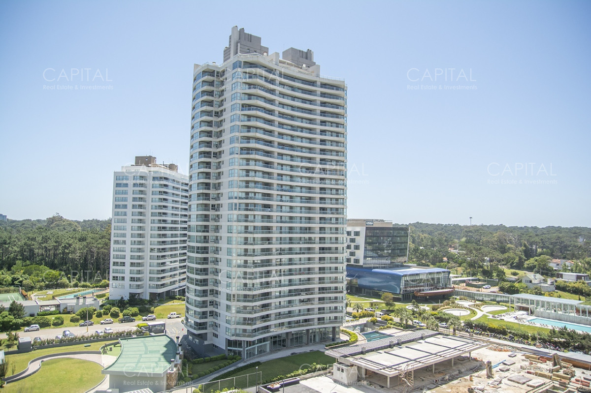 Apartamento ID.35805 - Le Parc III en Venta Punta del Este