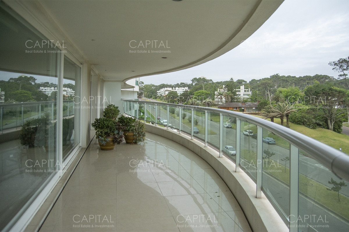 Apartamento ID.32137 - Torre Aquarella en Venta Apartamento Punta del Este