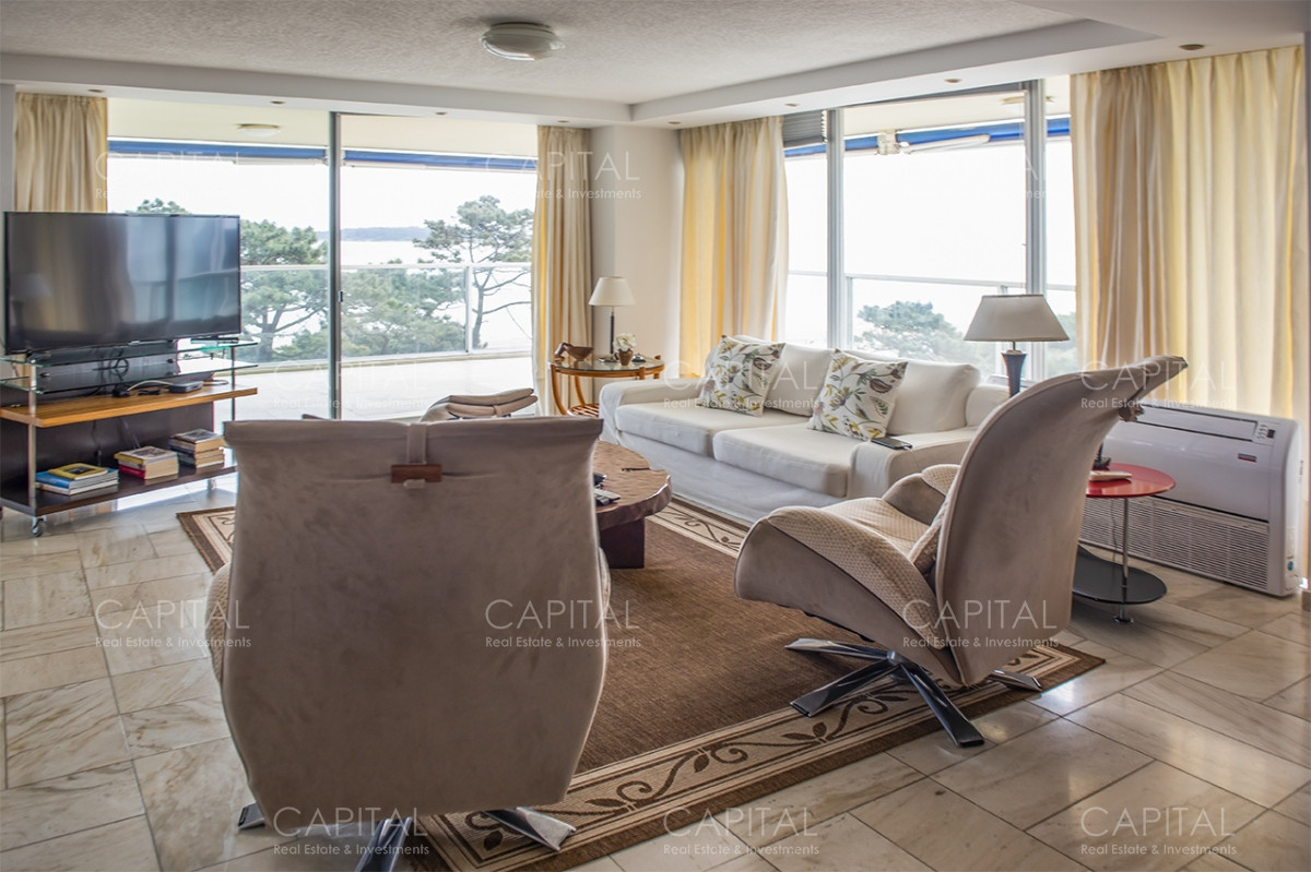 Apartamento ID.32743 - Hermoso Departamento en venta de 3 dormitorios.