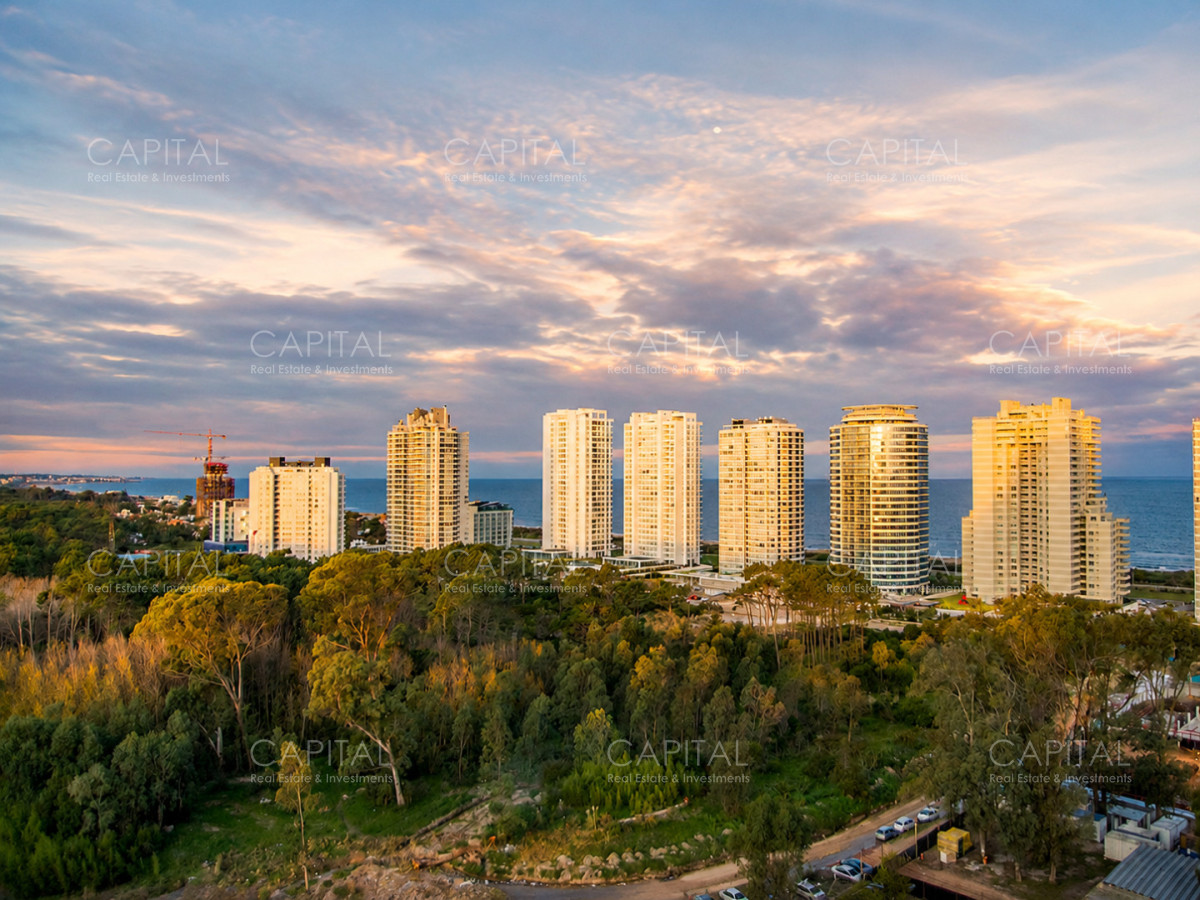 Apartamento ID.40357 - Departamento en TORRE ONE Punta del Este