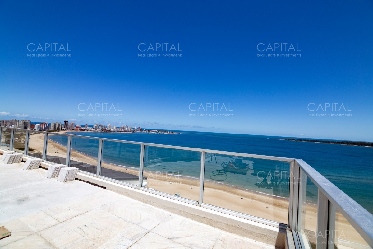 Apartamento ID.32742 - Hermoso Penthouse en piso 17