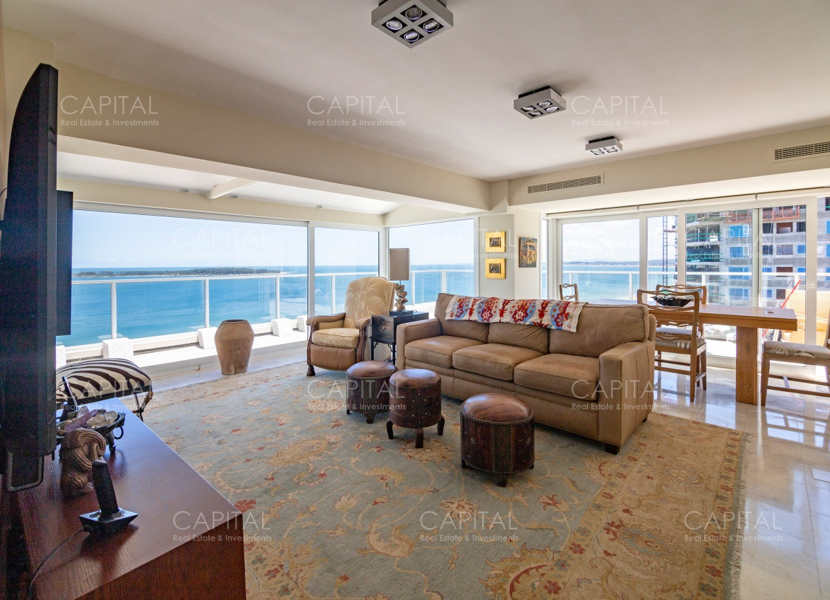 Apartamento ID.32742 - Hermoso Penthouse en piso 17
