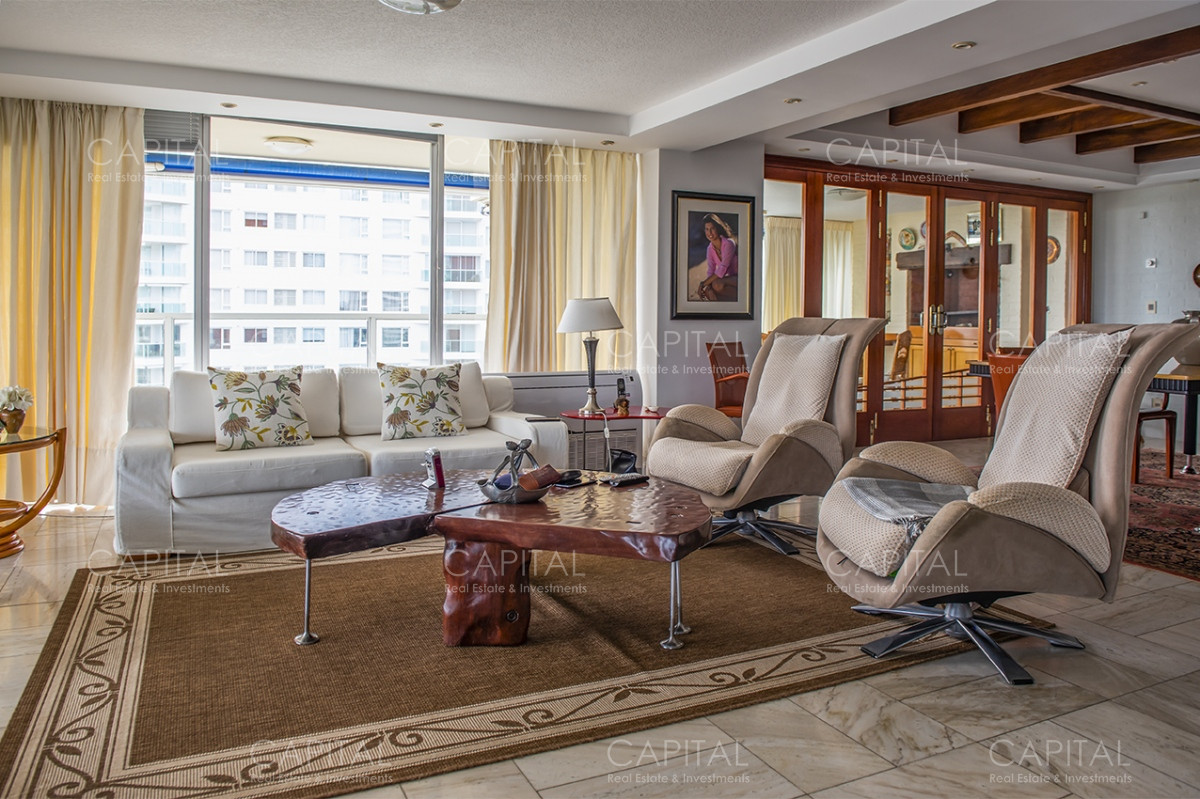 Apartamento ID.32743 - Hermoso Departamento en venta de 3 dormitorios.