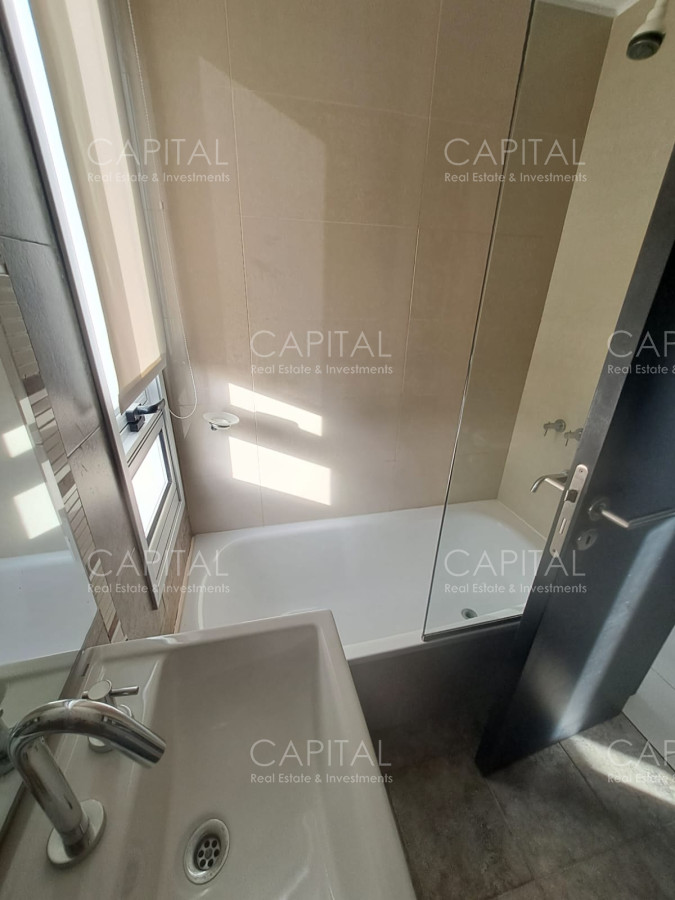 Apartamento ID.39687 - Apartamento en Playa Mansa a la venta 3 Dormitorios con vista