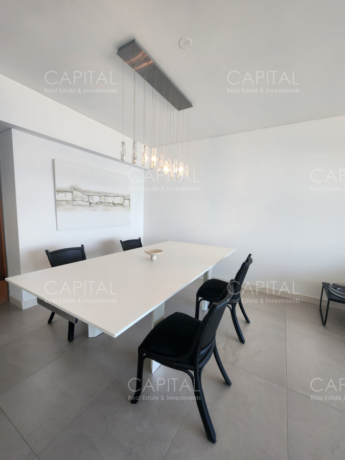 Apartamento ID.40646 - Vende apartamento de 3 dormitorios en suite, con vista al mar en Brava, Punta del Este
