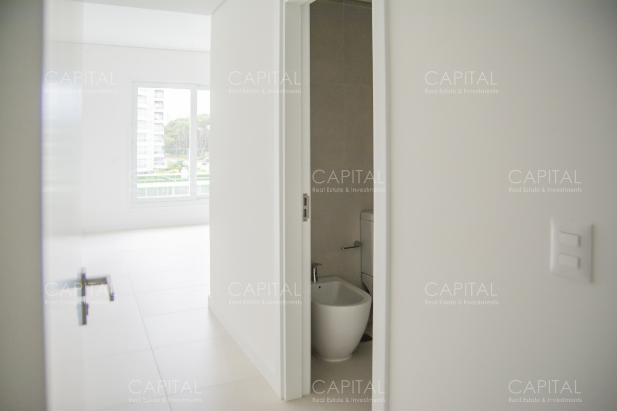 Apartamento ID.39733 - Le Parc IV Punta del EsteDepartamento de 3 dormitorios en venta. Torre Le Parc