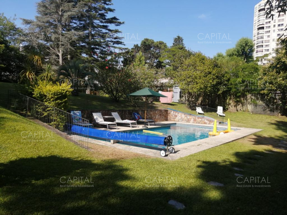 Casa ID.34053 - EXCELENTE OPORTUNIDAD PARA DESARROLLO INMOBILIARIO, PLAYA MANSA, PUNTA DEL ESTE.