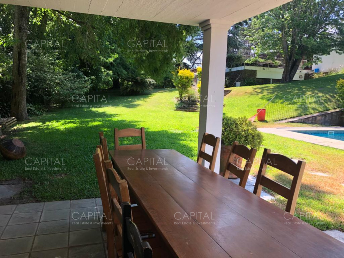 Casa ID.34053 - EXCELENTE OPORTUNIDAD PARA DESARROLLO INMOBILIARIO, PLAYA MANSA, PUNTA DEL ESTE.