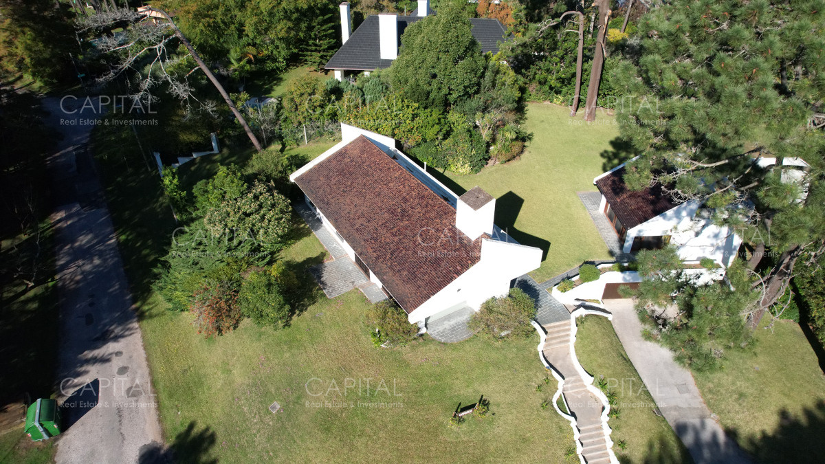 Casa ID.37782 - Casa en venta en Lugano, Punta del este, 3 dormitorios y dependencia