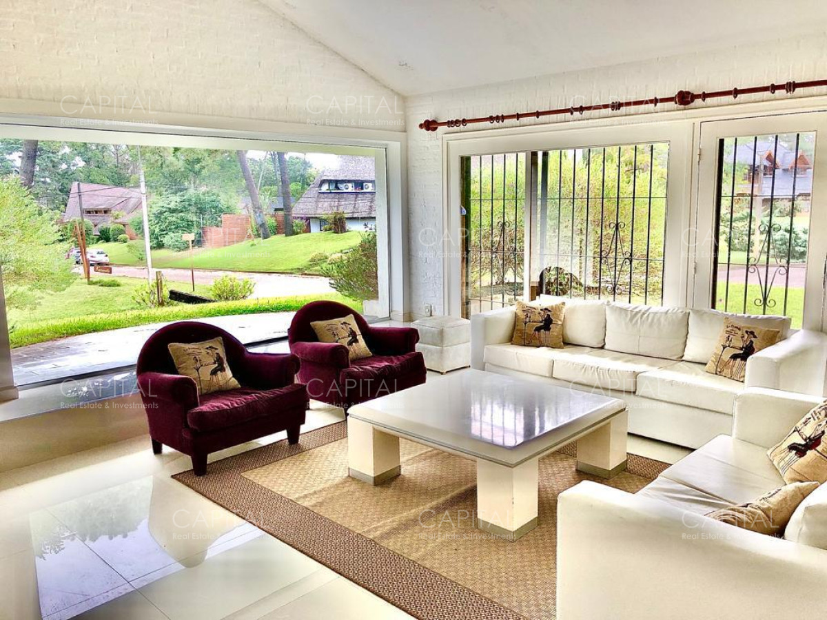 Casa ID.37782 - Casa en venta en Lugano, Punta del este, 3 dormitorios y dependencia