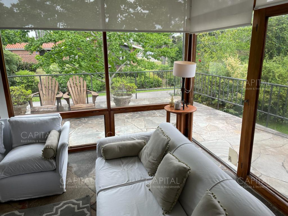 Casa ID.34053 - EXCELENTE OPORTUNIDAD PARA DESARROLLO INMOBILIARIO, PLAYA MANSA, PUNTA DEL ESTE.